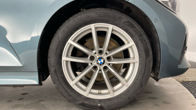 BMW 3 Series 320i SE 4dr Step Auto Petrol Saloon